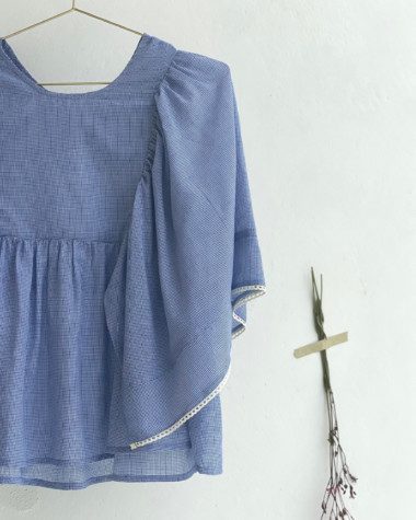 Blouse Surya – Petits carreaux bleus