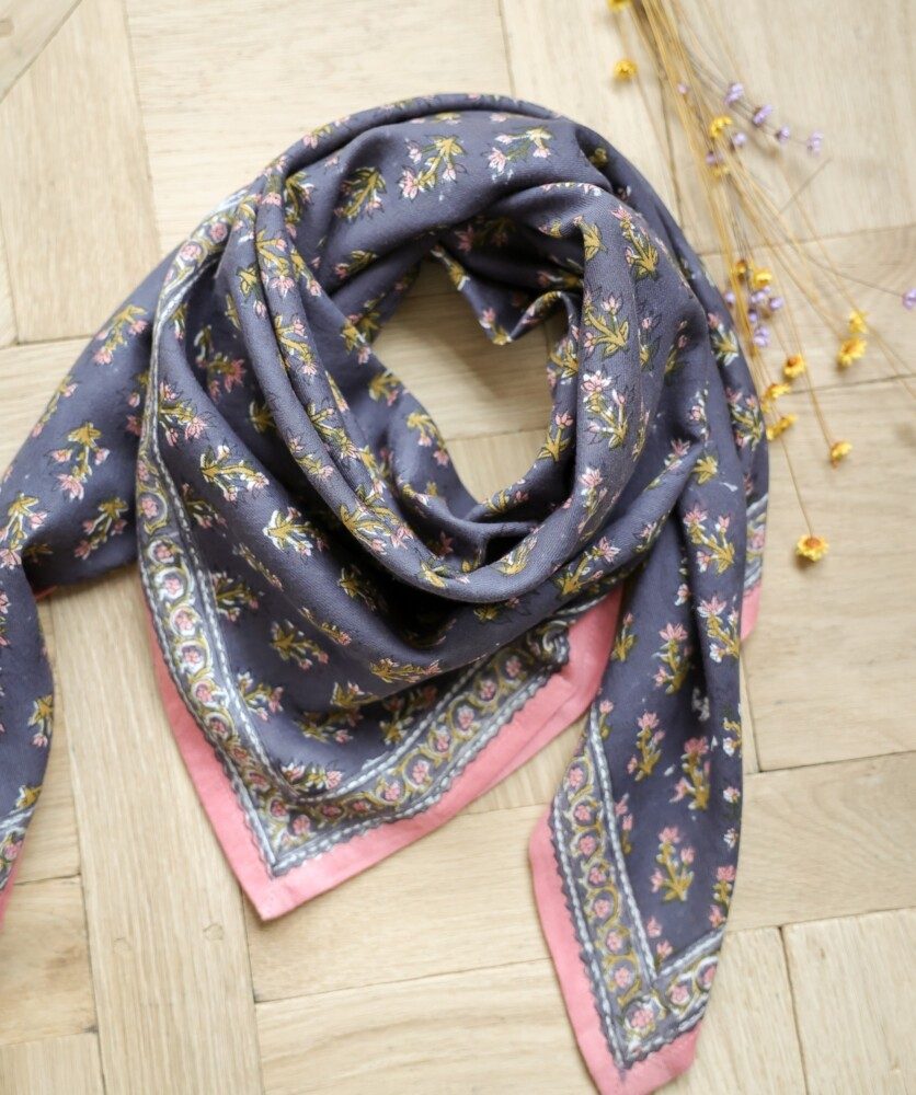 Foulard grand format – Prana Orage