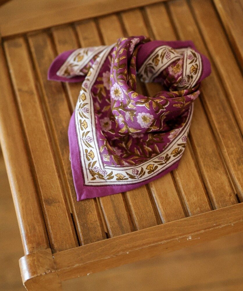 Foulard petit format – Scarlett Purple