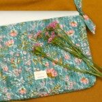 Pochette grand format/ ordinateur 13′ – Rhapsody Aqua