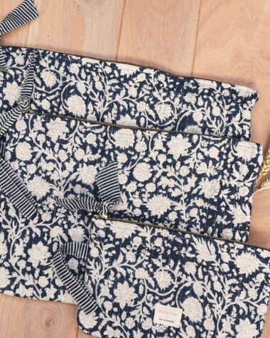 Pochette grand format/ ordinateur 13′ – Anjali Encre